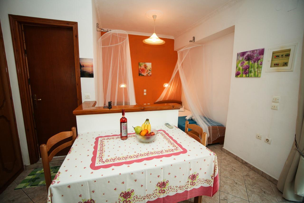 Apartments Mary Agios Gordios  Zewnętrze zdjęcie